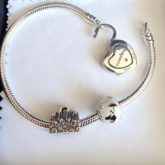 New Sterling Silver & Enamel Mary Poppins' Silhouette Charm for Pandora bracelet - Picture 5 of 5